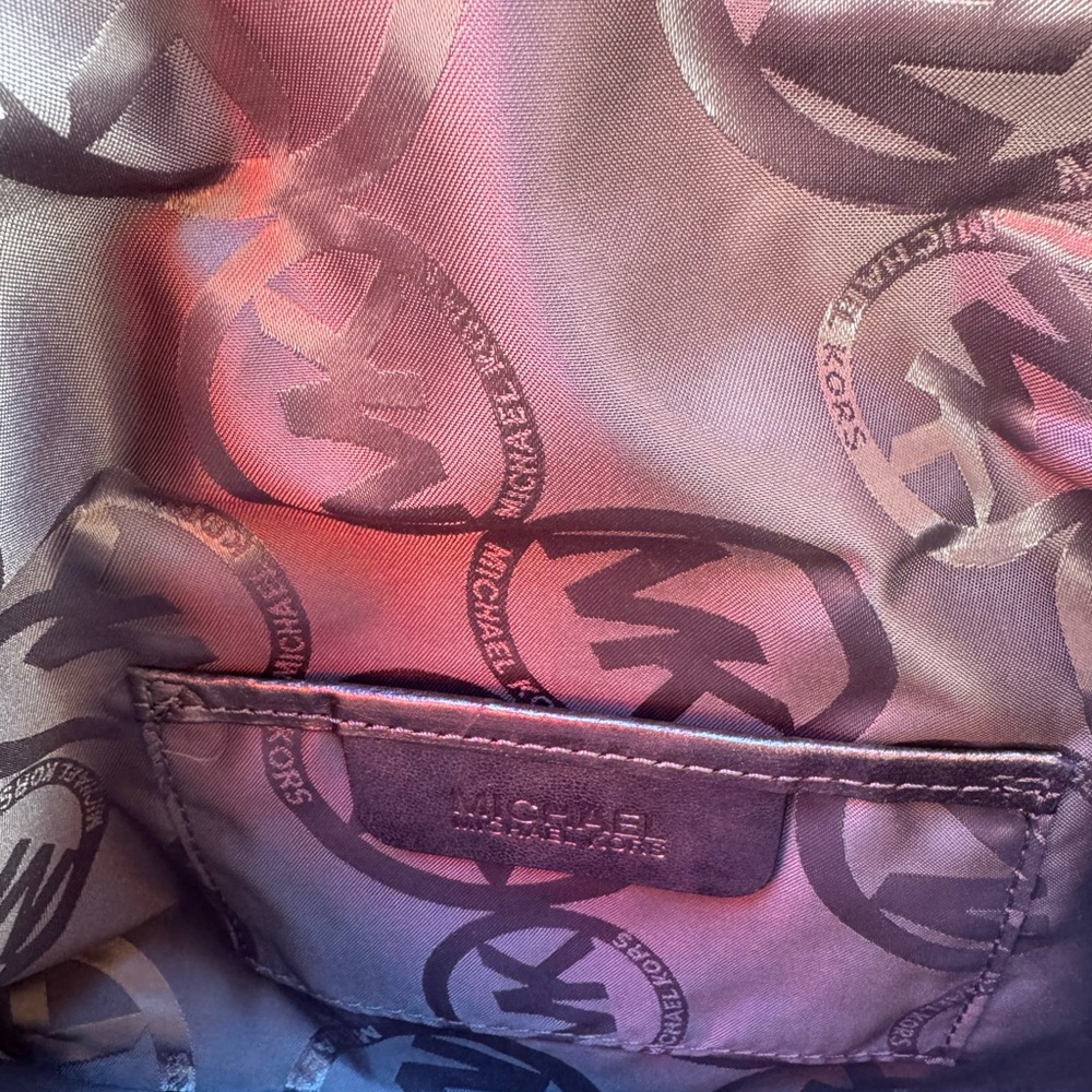 Michael Kors Signature Logo Fabric in Black and Gray
